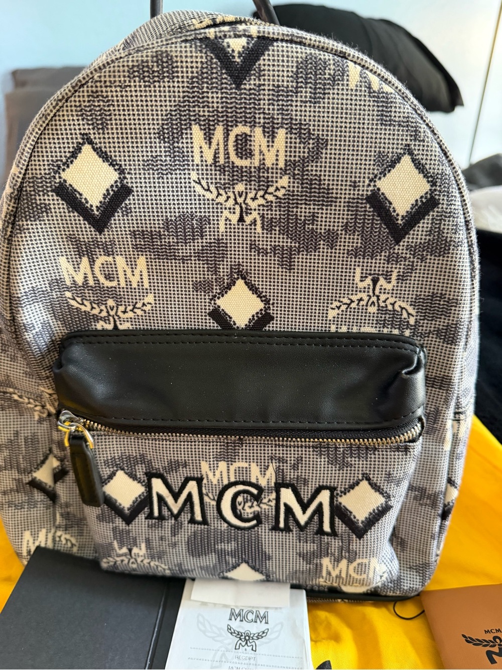Authentic MCM Denim
Jacquard Backpack In Great Condition Pre-Owned - Picture 4 of 10